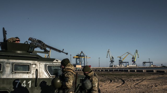 Ukrainian security forces training