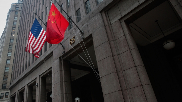 A U.S. flag and a Chinese flag