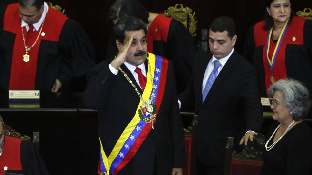 Venezuelan President Nicolás Maduro greets judges and members of the Supreme Justice Tribunal