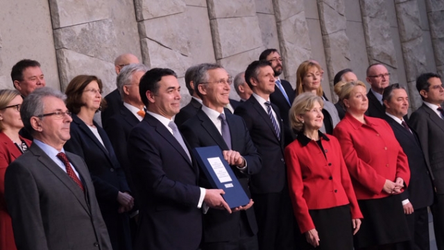 Macedonia and NATO members sign Accession Protocol