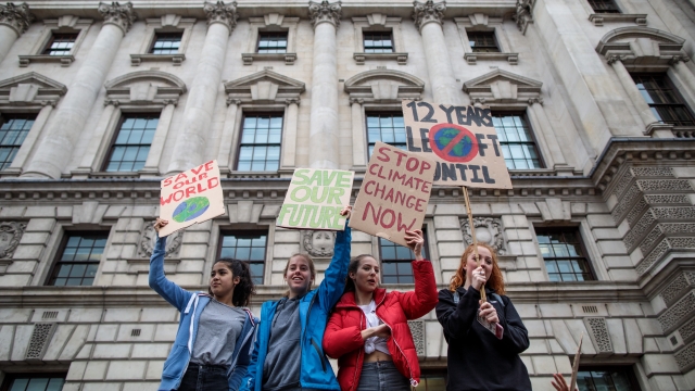 Students in London take part in protest on climate change