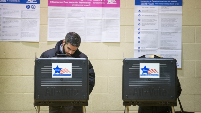 Chicago residents cast ballots