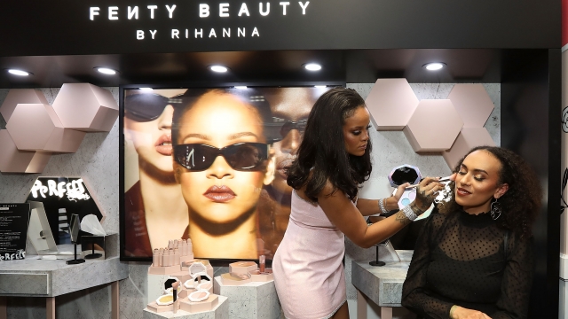 Rihanna showcases her Fenty makeup.