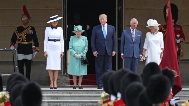 The President and First Lady meet with the Royal Family