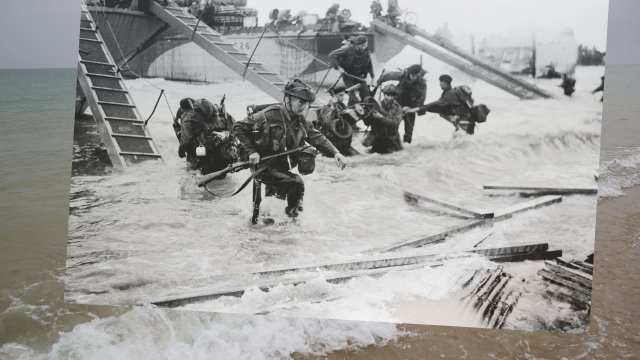 Allied soldiers at Normandy beaches on D-Day