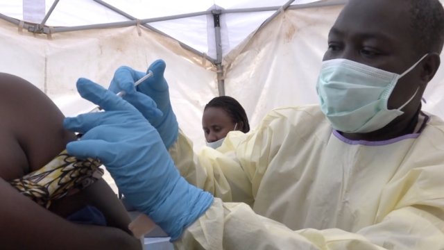 Teams give vaccines in North Kivu, the Democratic Republic of the Congo