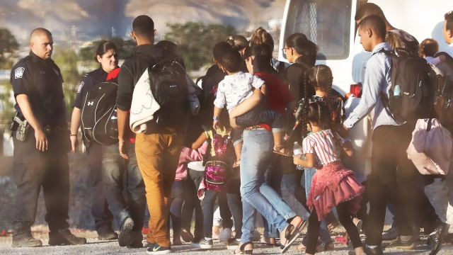 Group of asylum seekers at border