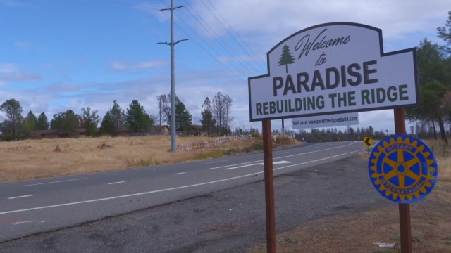 A town sign outside Paradise, CA