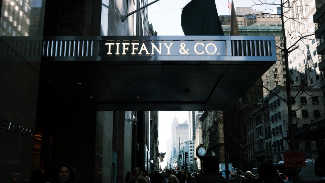 Tiffany & Co. sign