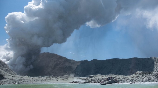 Volcano erupts on New Zealand White Island