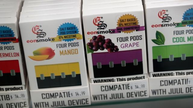 Flavored e-cigarette cartridges