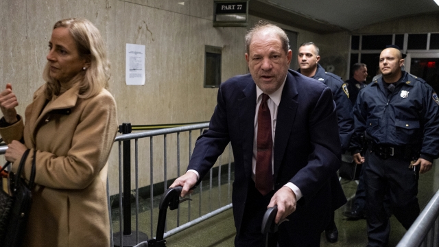 Harvey Weinstein leaving trial