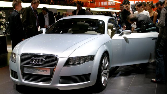 An Audi A8 at an auto show in 2003