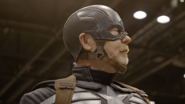 Adam Savage wearing a Captain America costume at the Chicago Comics and Entertainment Expo