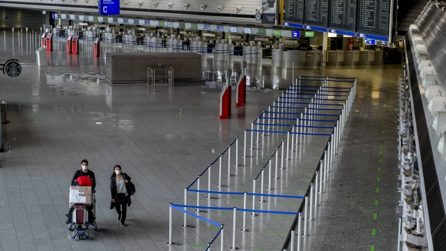 Nearly empty terminal in Frankfurt Airport
