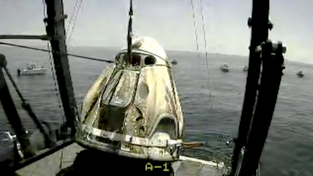 SpaceX "Capsule Endeavor" lands in Gulf of Mexico