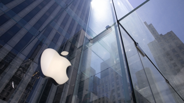 Apple's Fifth Avenue store in New York
