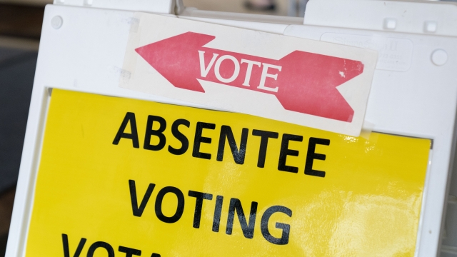 Absentee voting sign