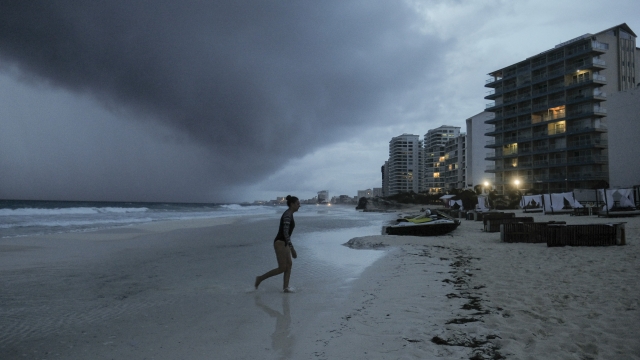Hurricane Zeta approaches Cancun, Mexico