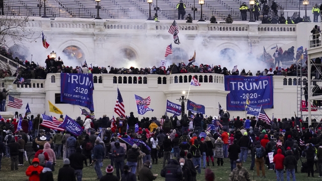 Rioters outside of U.S. Capitol building