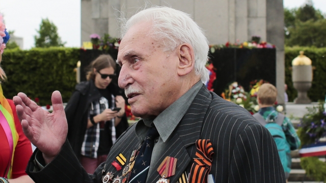 Soviet war veteran David Dushman at 92 years old