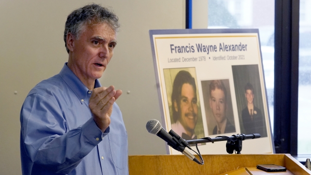 Cook County Sheriff Tom Dart announces the identity of "Gacy Victim 5" as Francis Wayne Alexander