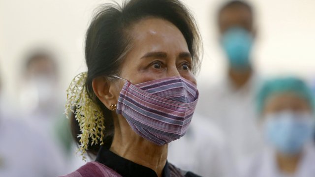 Myanmar leader Aung San Suu Kyi watches the vaccination of health workers at hospital in Naypyitaw, Myanmar.