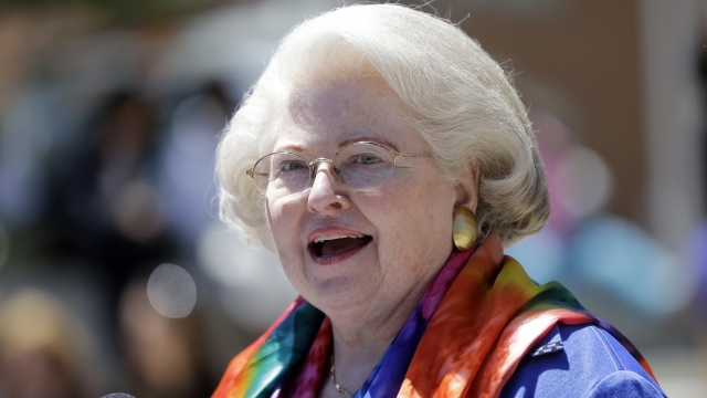 Attorney Sarah Weddington speaks during a women's rights rally