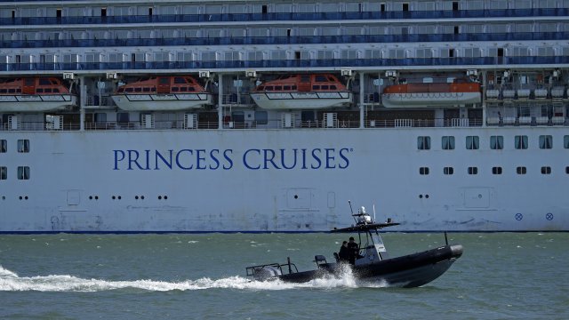 Grand Princess cruise ship