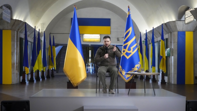 Zelenskyy Says U.S. Officials To Visit Ukraine Sunday