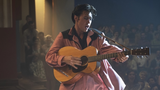 An image from the movie "Elvis" is shown.
