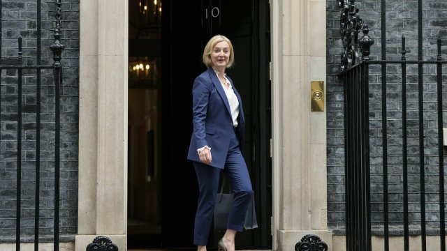British Prime Minister Liz Truss leaves Downing Street.