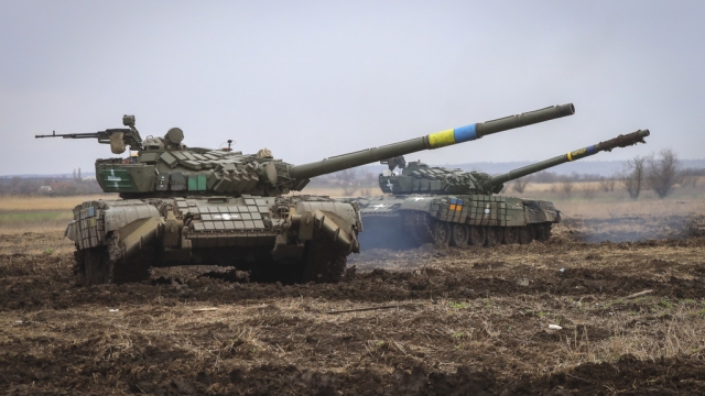 Ukrainian army tanks exercise.