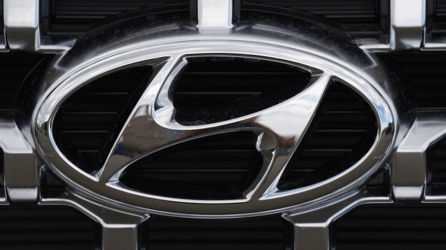 Hyundai logo is shown.