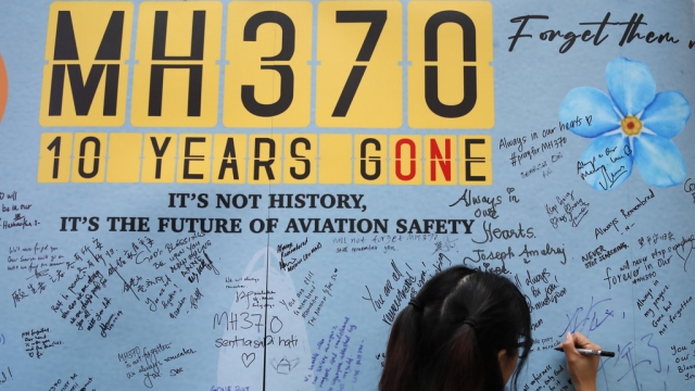 马来西亚可能在航班失踪十年后重新搜寻MH370
