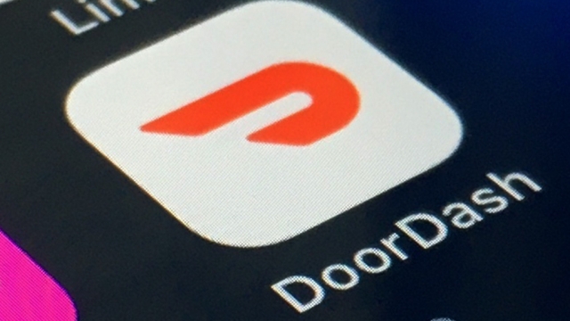 DoorDash now using AI to monitor chats between customers and drivers