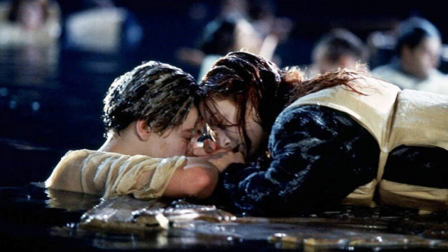 A scene from "Titanic" is shown.