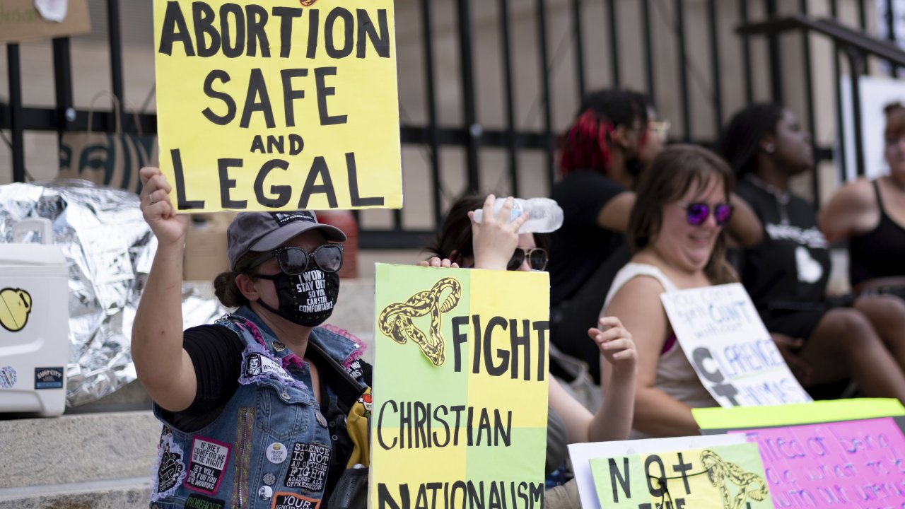 Pro-abortion protesters in Georgia