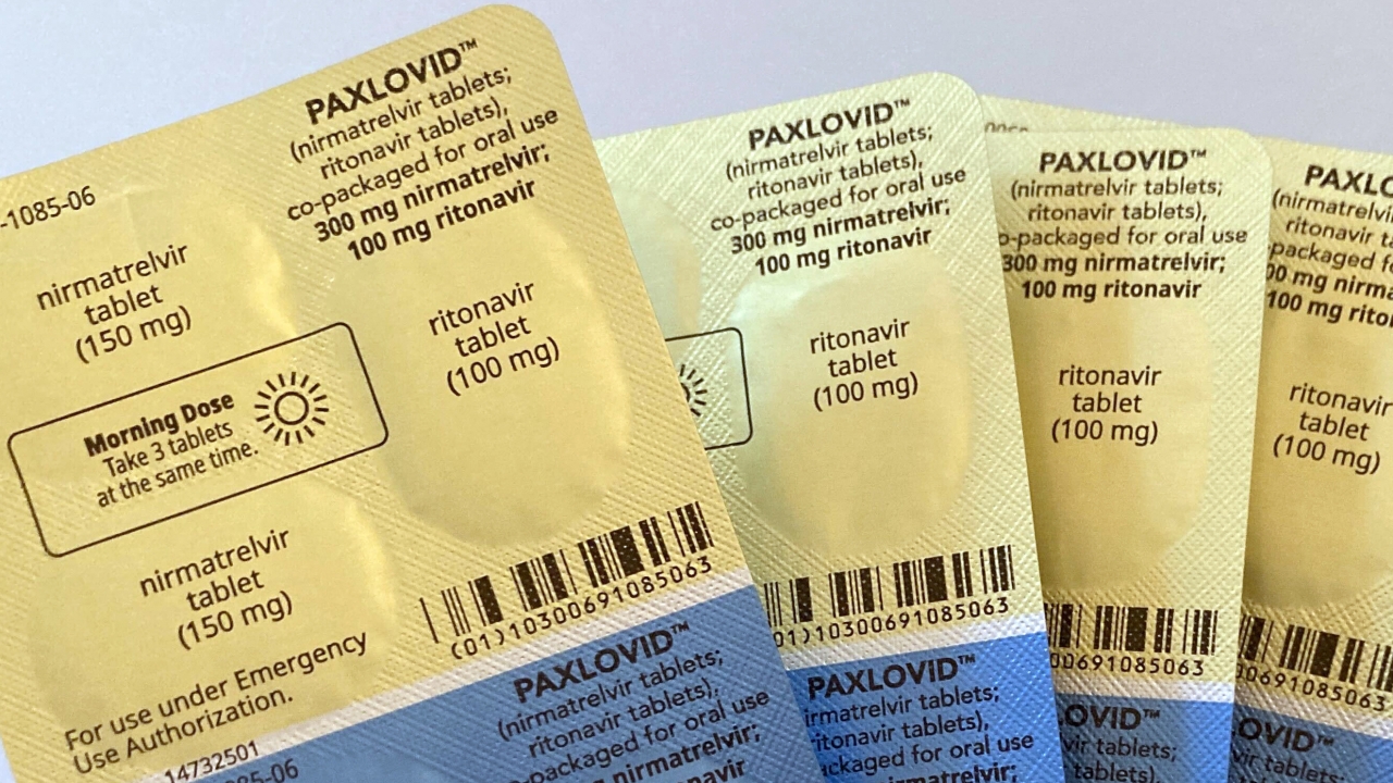Doses of the anti-viral drug Paxlovid