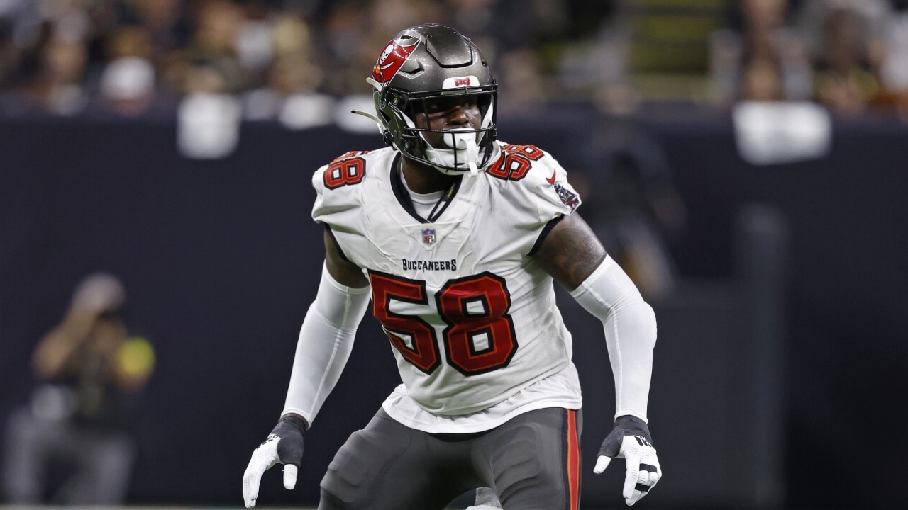 Tampa Bay Buccaneers linebacker Shaquil Barrett (58) in action during an NFL football game.