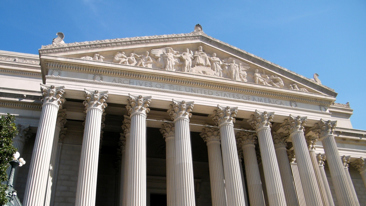 An image of the National Archives building in Washington.