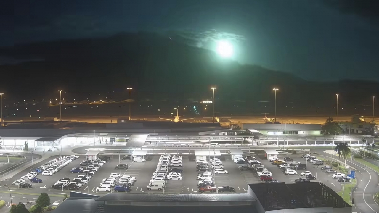 A green looking meteor comes down over Cairns in Australia.