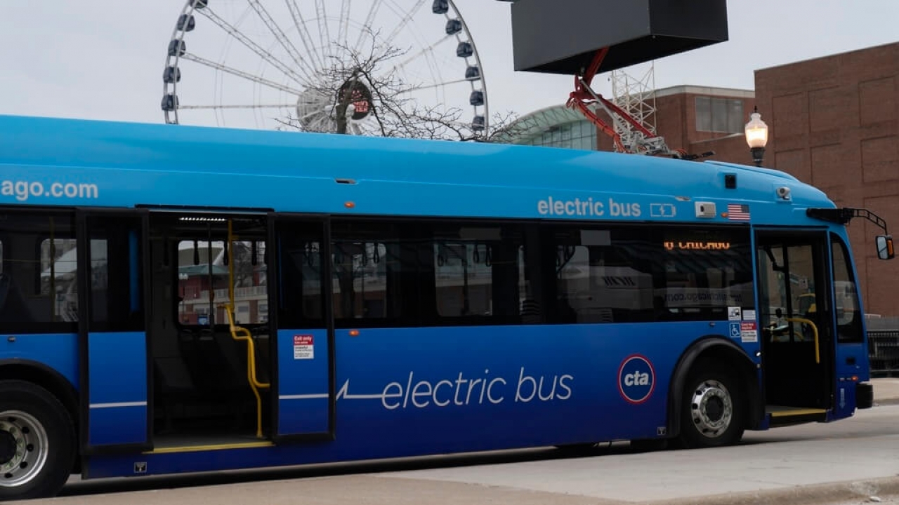 An electric bus in Chicago