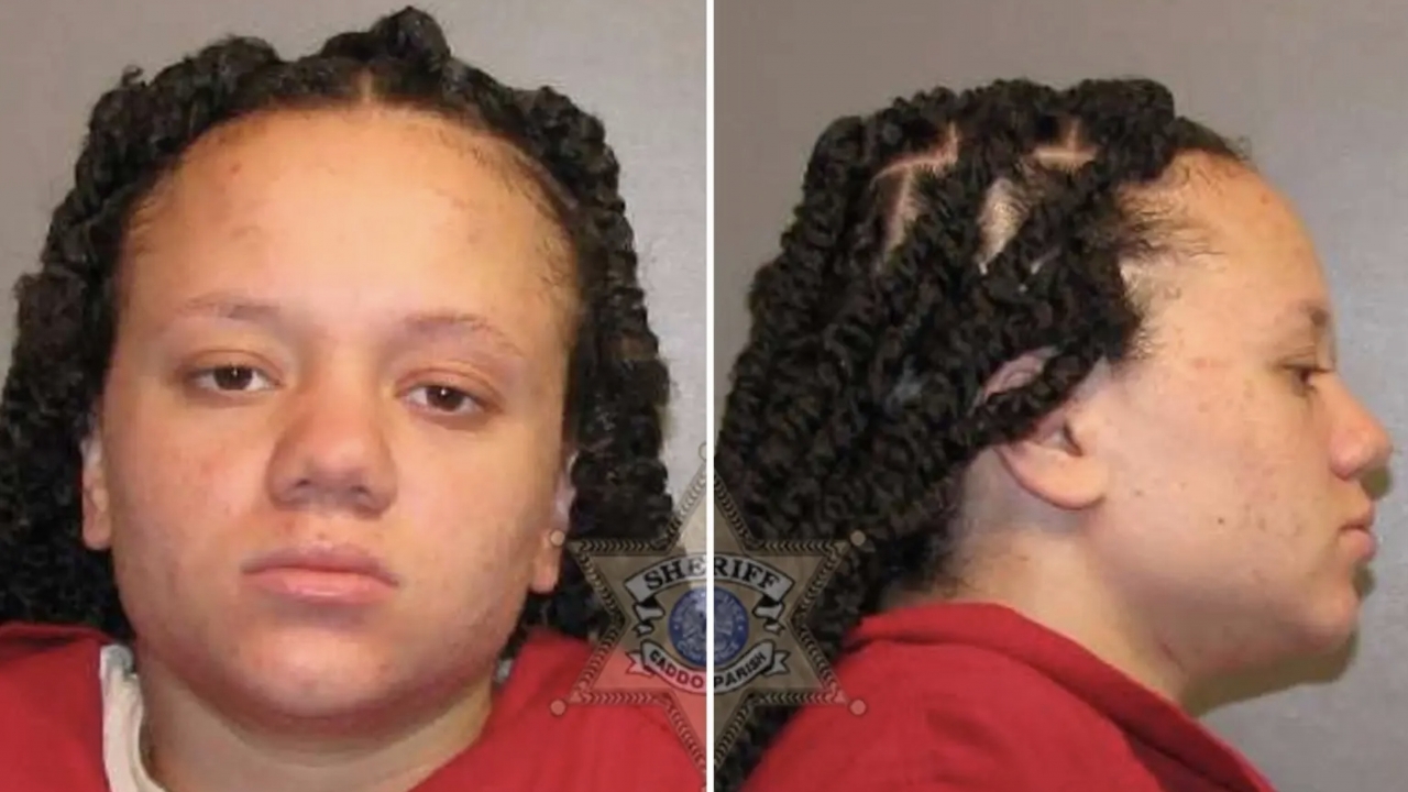 Carrington Harris is pictured in a mugshot.