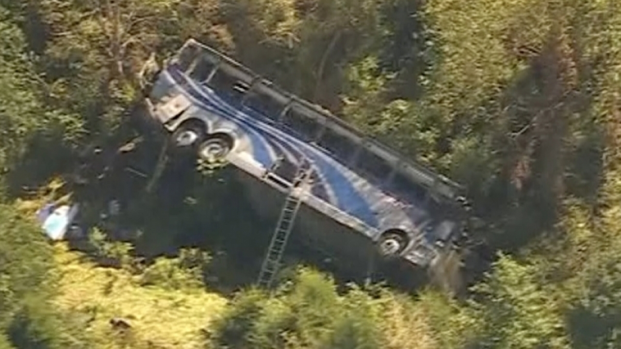 Bus carrying high school students veers off NY highway, involved in fatal crash.