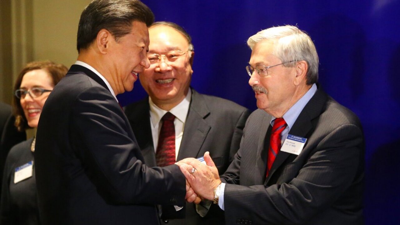 Iowa Gov. Terry Branstad greets Chinese President Xi Jinping in Seattle in 2015.
