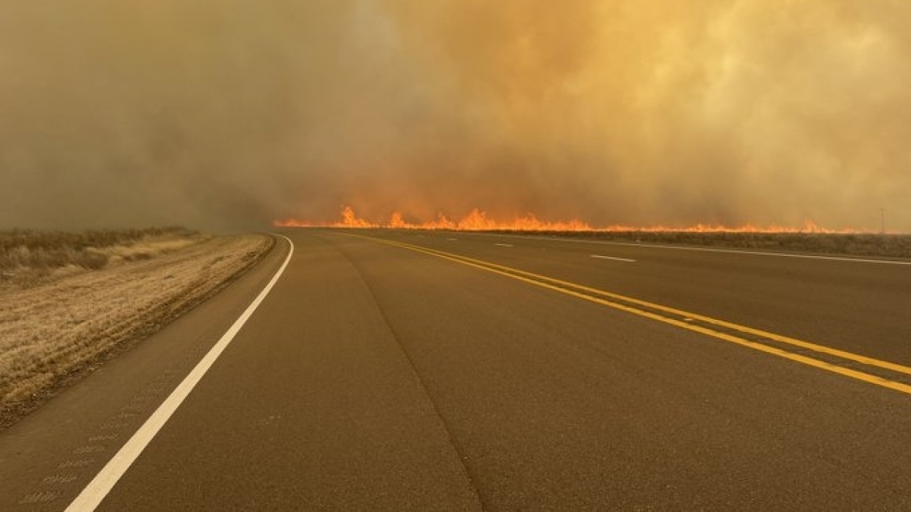 Wildfires in Texas prompt evacuations, disaster declaration