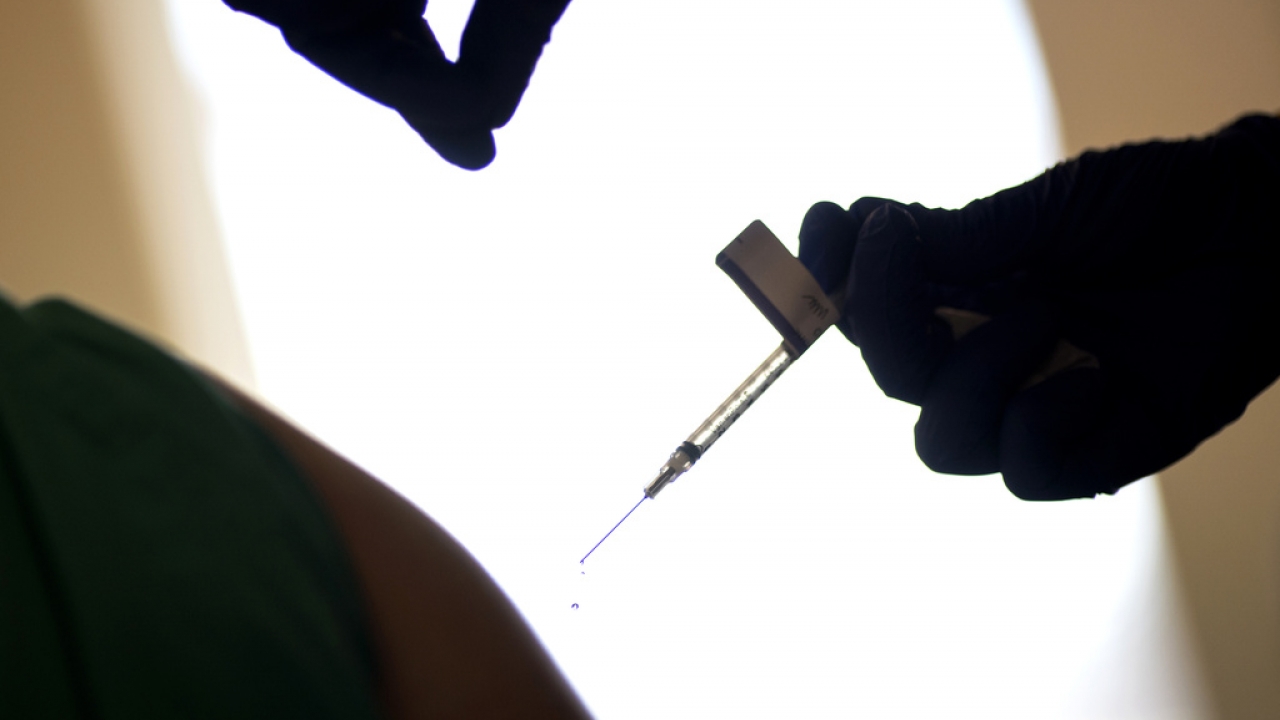 Man vaccinated 217 times against COVID shows no side effects