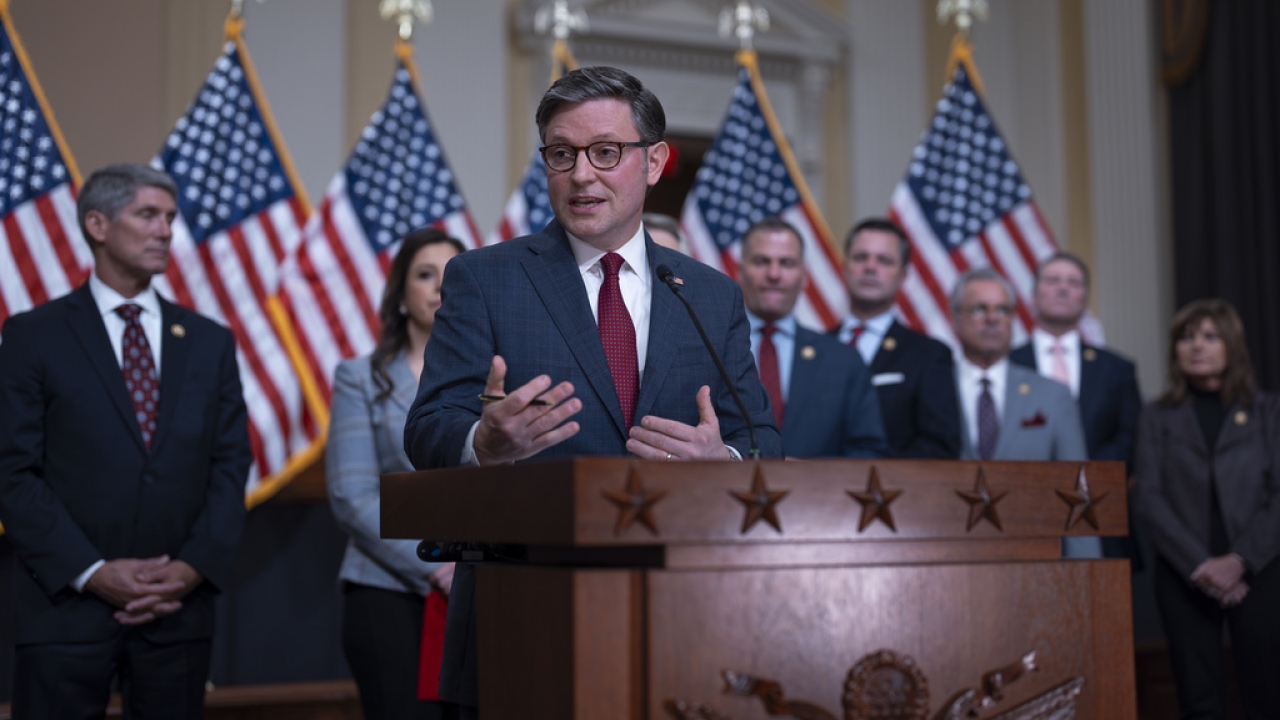 House passes $460 billion spending bills before shutdown deadline