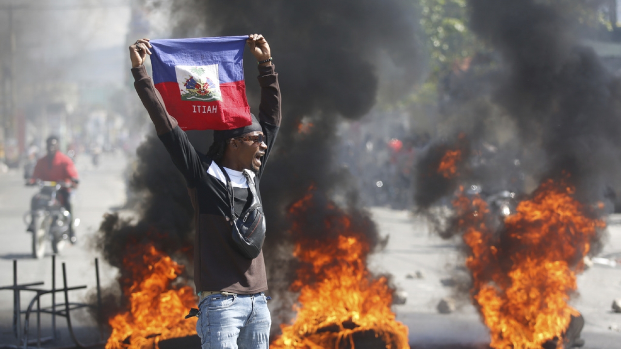 Foreigners trapped in violence-torn Haiti wait desperately to get out